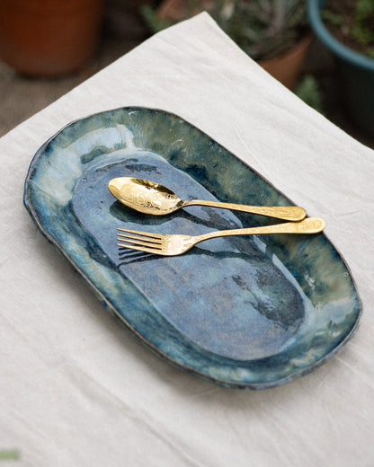 Travessa Oval Cerâmica Artesanal Azul e Verde Efeito Mar Feita à Mão em Portugal