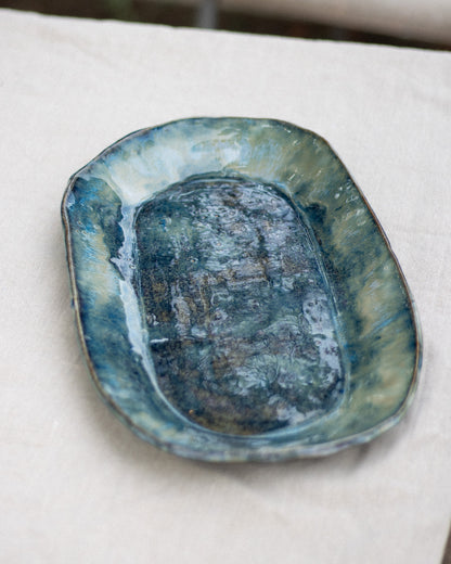 Travessa Oval Cerâmica Artesanal Azul e Verde Efeito Mar Feita à Mão em Portugal