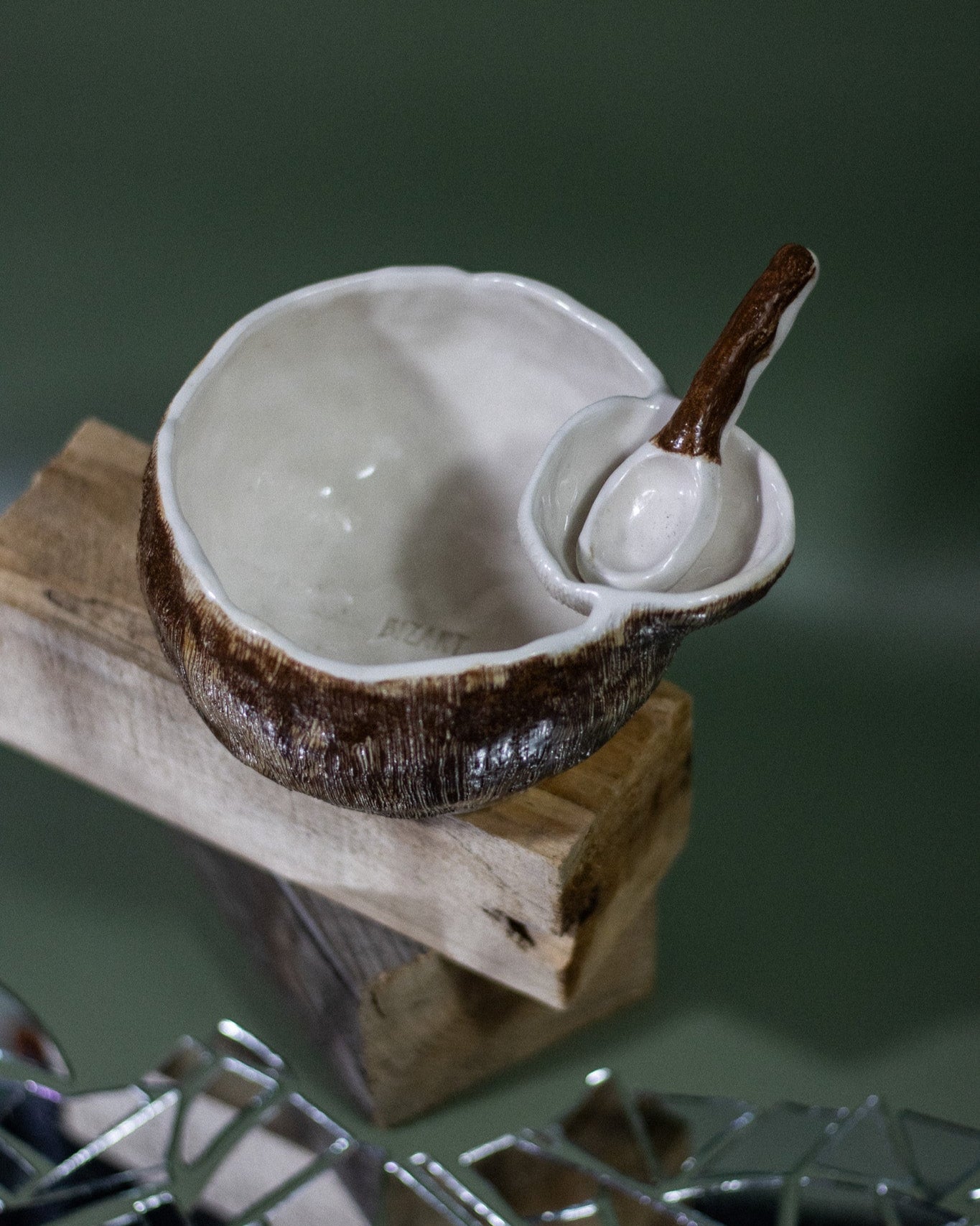Taça Aperitivos Cerâmica Artesanal COCO NEST 2.0
